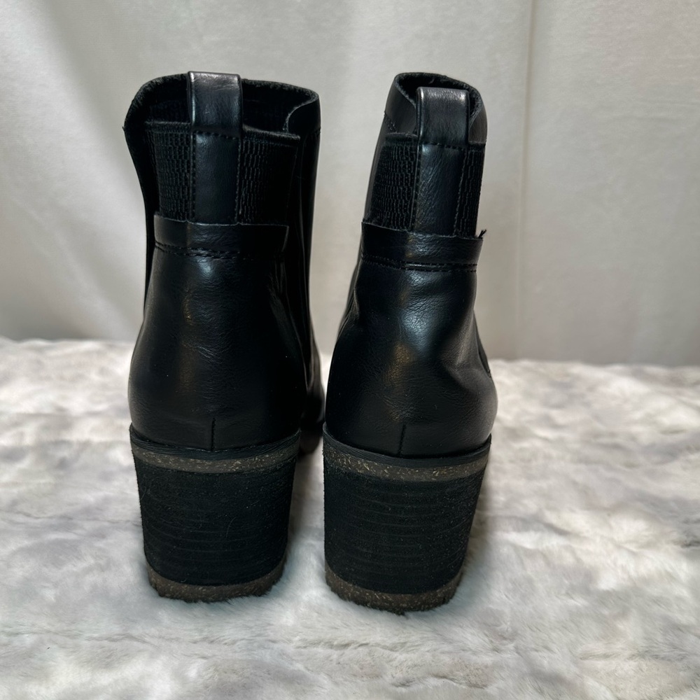 New Kork-Ease Black Pull Up Ankle Boots 8.5 - Picture 4 of 5